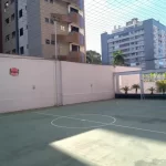 10 (19)