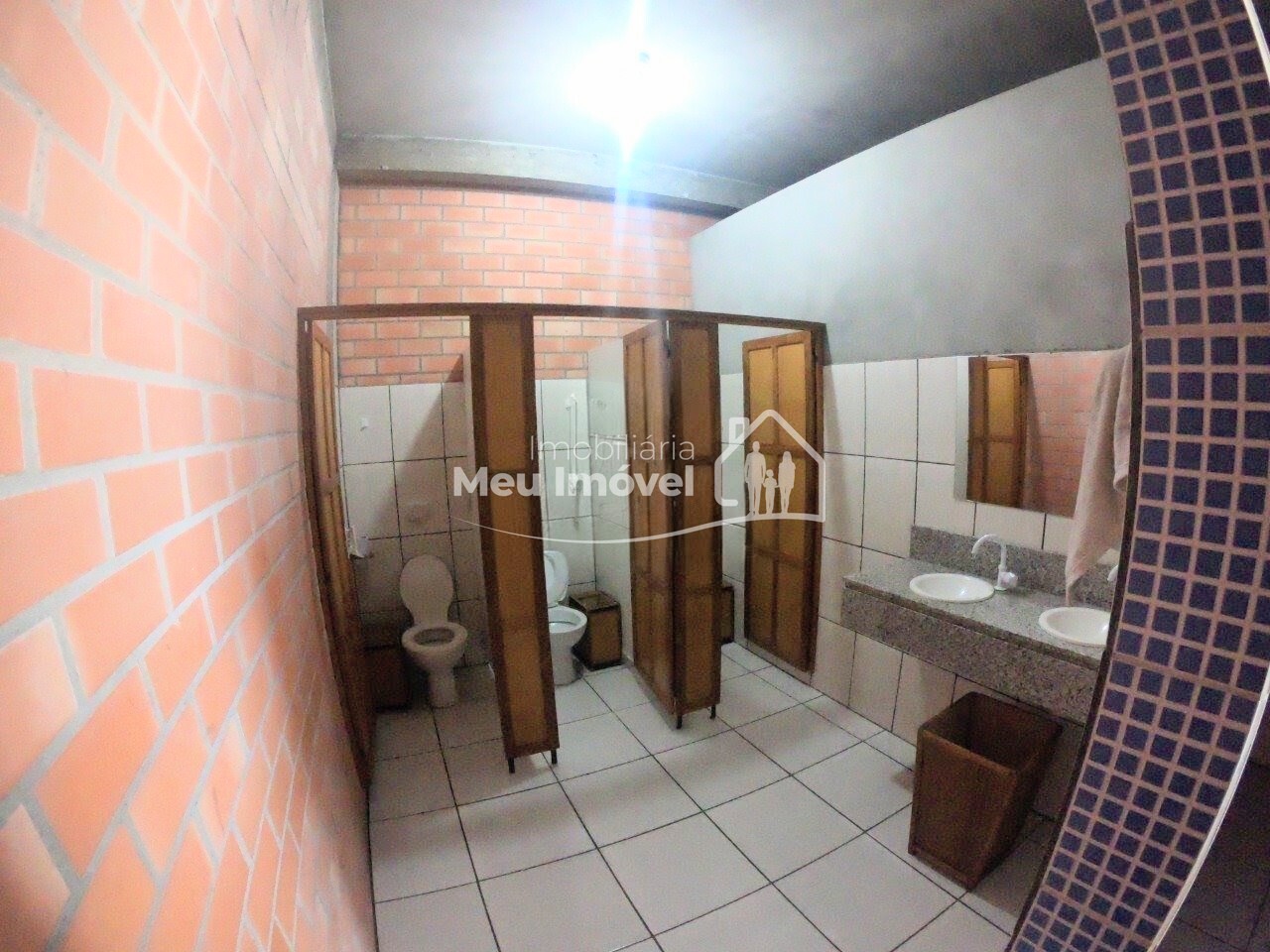 8ea3ba58-b4ec-4d18-8025-24c7f3a5b142